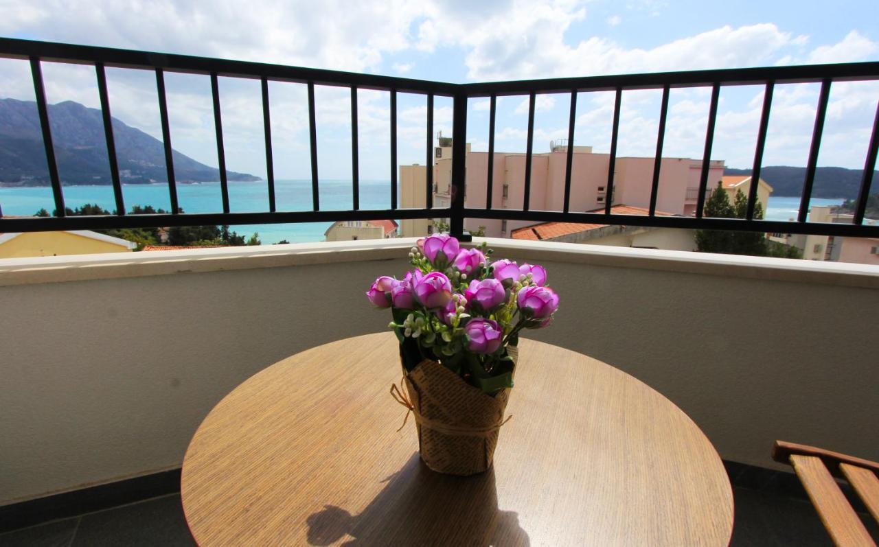 Sea View Apartment In Becici Budva Exterior photo
